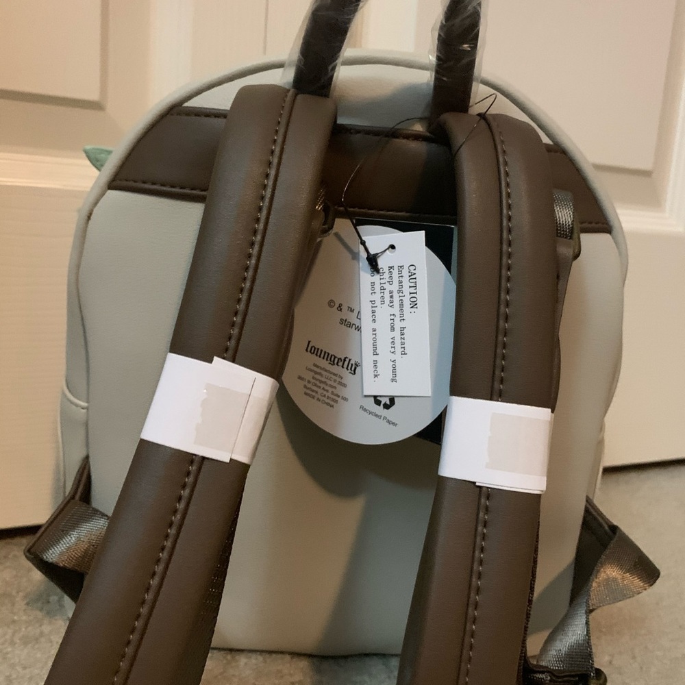 Disney Loungefly The Child mini backpack - Picture 2 of 6